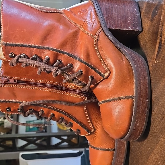 Y2K Frye Villager Lace Ups Size 7  Zip Closure Platform Perfection 3 Inch Heel - Picture 3 of 11